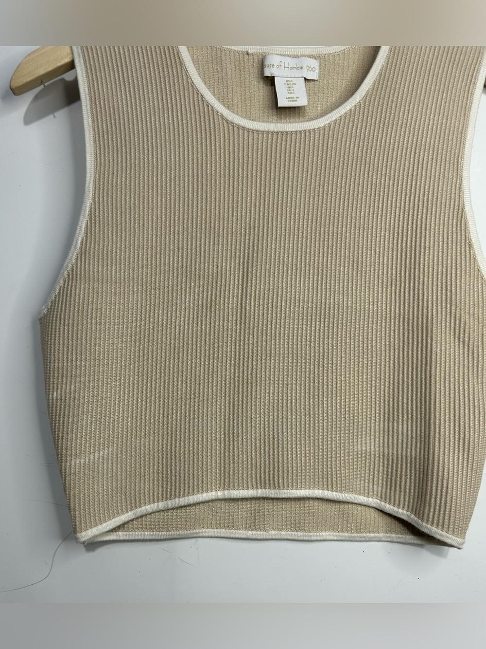 5 for $25🔥House of Harlow 1960 Cropped Knit Cream Tank Top Large - Picture 3 of 6